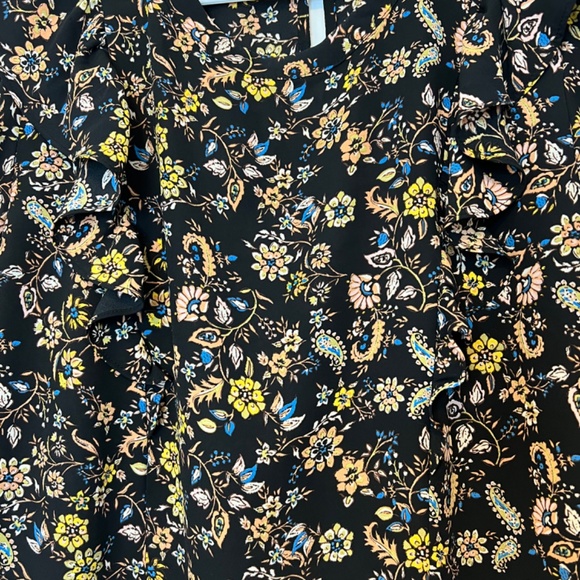 Eclair Floral Ruffled Black Blouse Top Feminine Long Medium - Picture 7 of 11